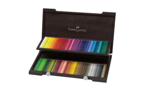 Faber-Castell Holzkasten mit 120 Buntstiften in verschiedenen Farben, geöffnet und sichtbar in zwei Reihen sortiert