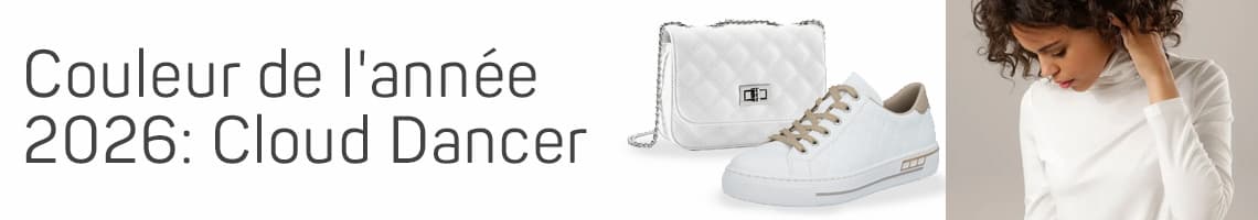 Couleur de l'année 2026: Cloud Dancer – Sac blanc, chaussure blanche, et personne en haut blanc.