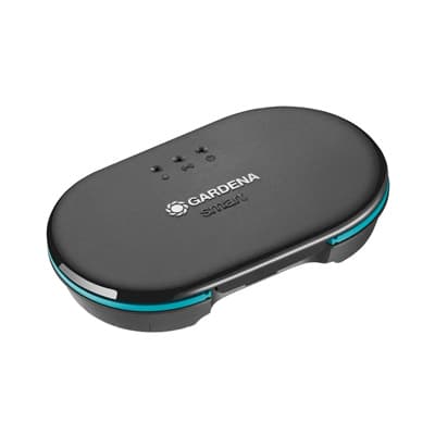 GARDENA smart – rechteckige schwarze Steuereinheit mit abgerundeten Ecken und schmalen türkisfarbenen Zierlinien